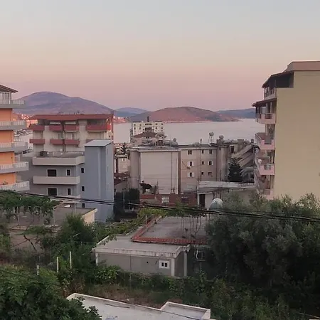 Ionia Apartament *